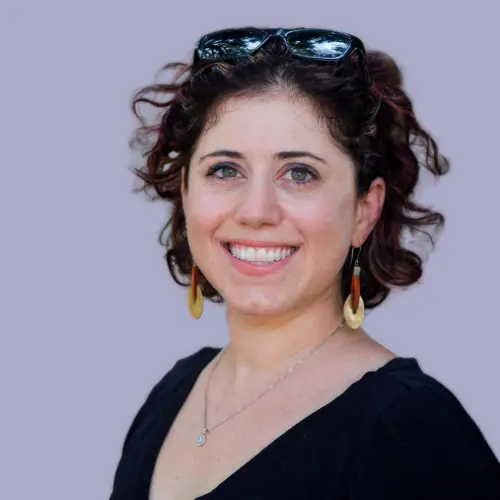 Sarah Pritzker, Editor in Chief