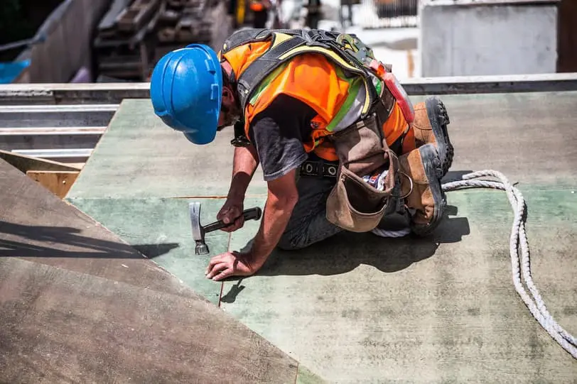 4 Things Every Construction Worker Needs To Be Familiar With Things Every Construction Worker Needs to Be Familiar With