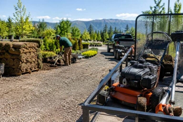 Best Landscaping Business Loans for Seasonal Gaps and Growth